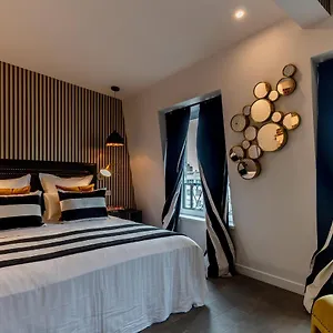 4* Aparthotel Be Luxury