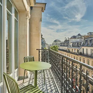 Апарт-отель Numa Champs-elysees